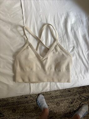 ALO Yoga Cream Ribbed Cross-Back Bralette